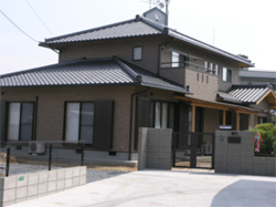 �V�z�{�H��